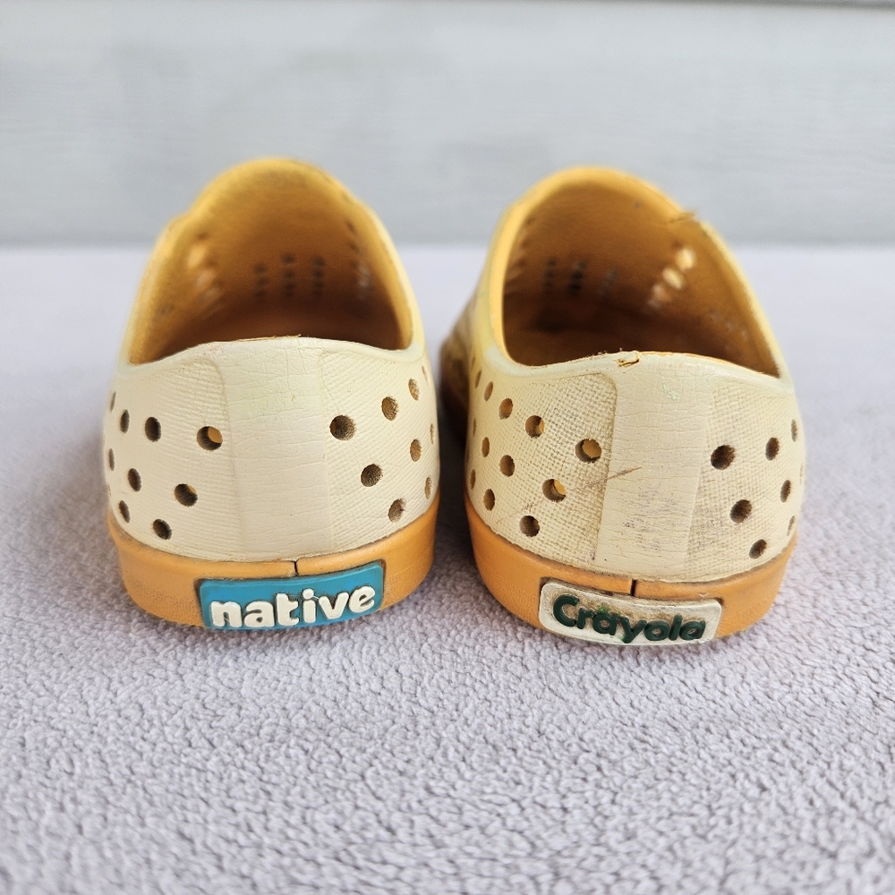 Native Jefferson Toddler SZ C6 Yellow Crayola Slip-On Water Shoes Unisex - Picture 7 of 12